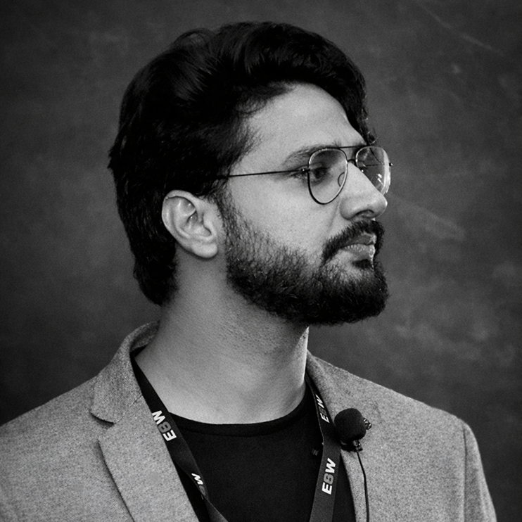 Picture of Raj Gaur